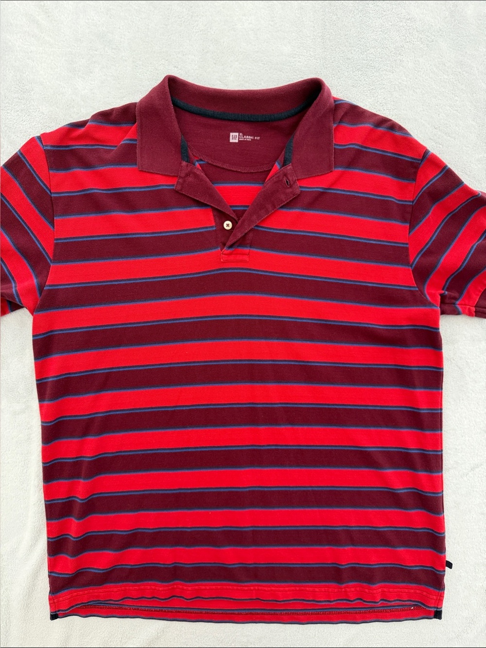 GAP Men's Red and Burgundy Striped Polo